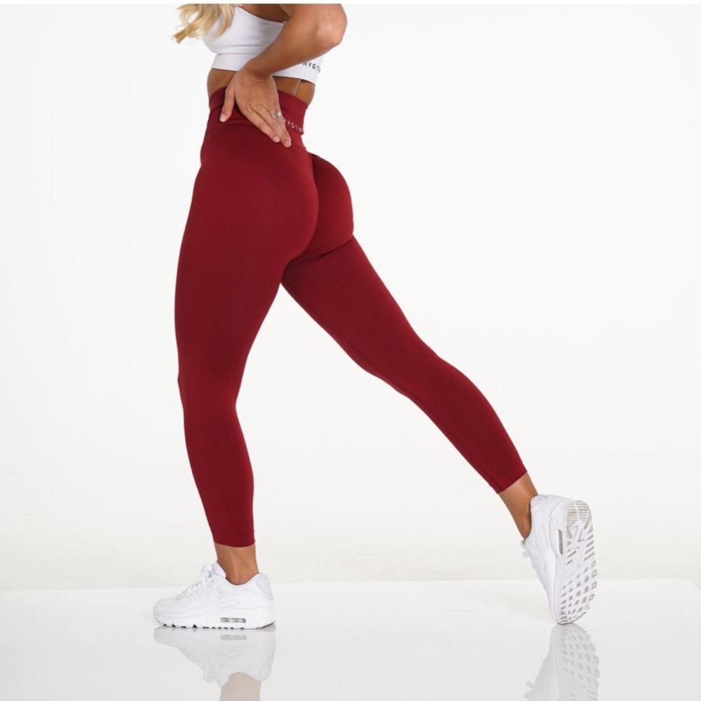 Brand NVGTN leggings